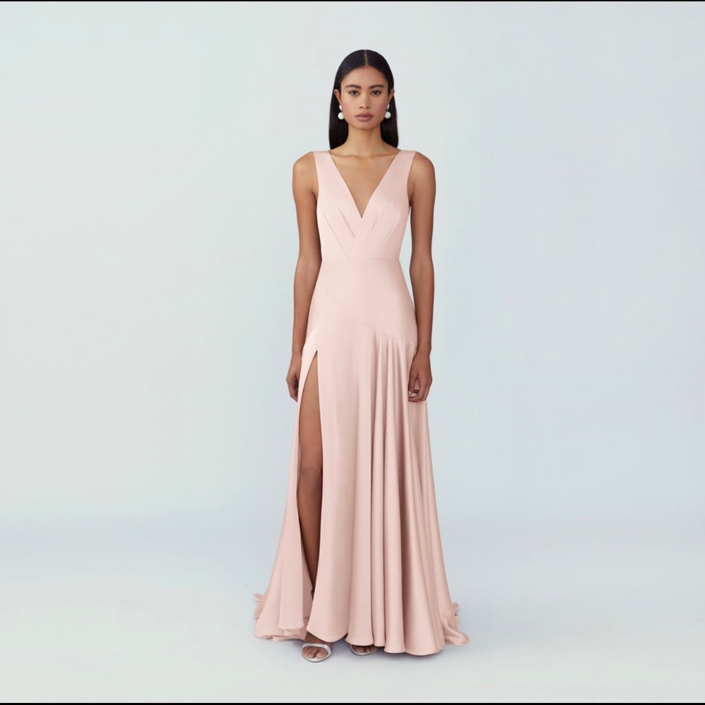 Fame and partners Escala dresses